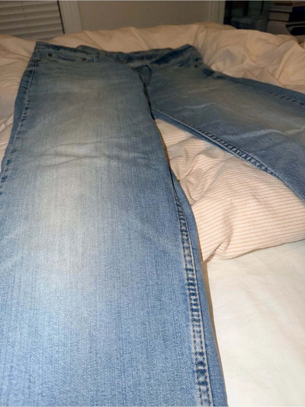 Levi's Men's Light Wash Straight Jeans
